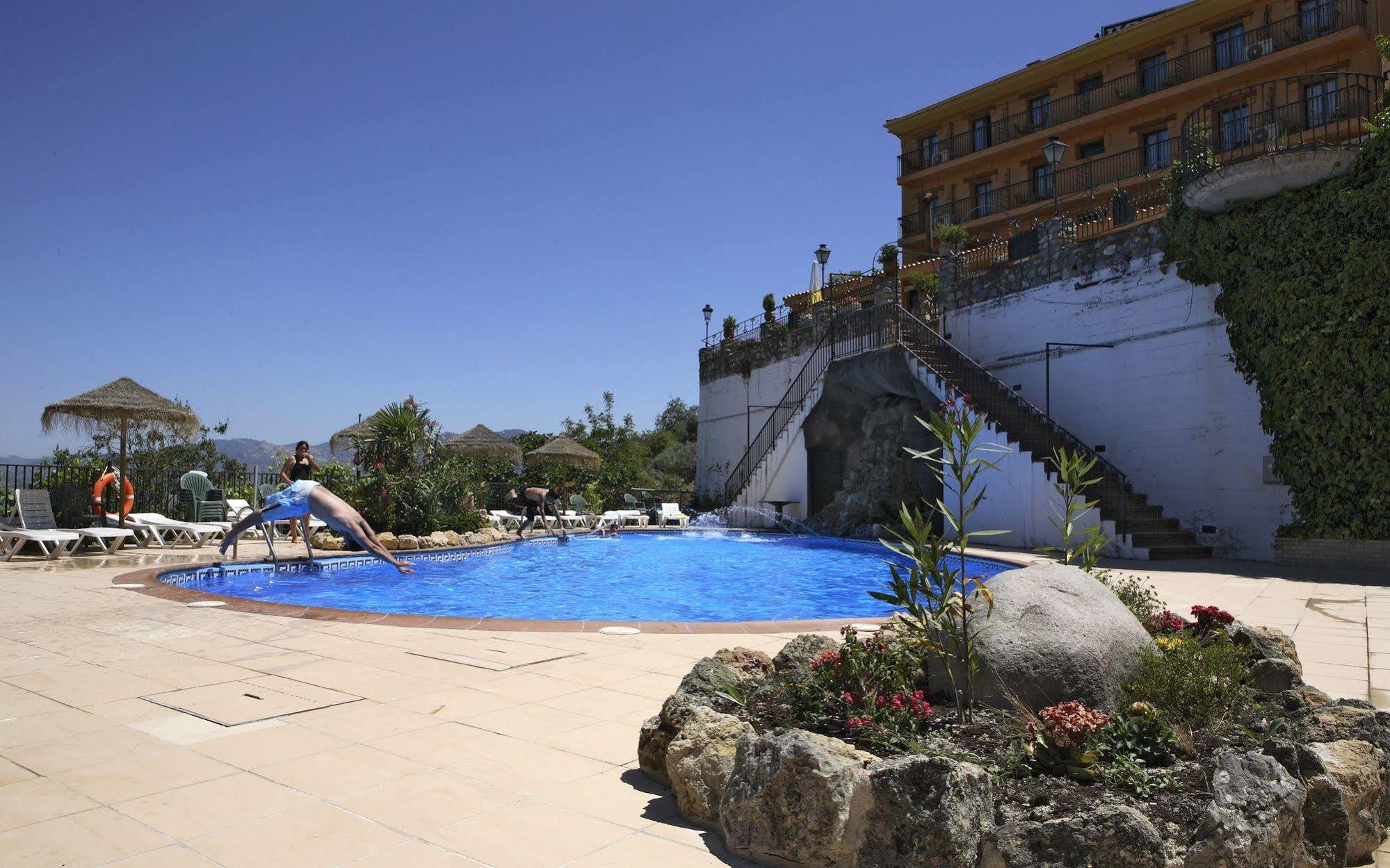 Apartamentos San Pedro La Iruela Exterior photo